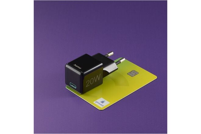 Hama Super-Mini-Schnellladegerät (20W)