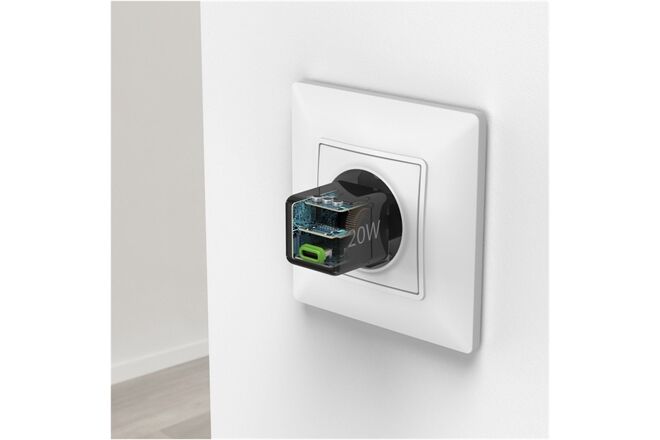 Hama Super-Mini-Schnellladegerät (20W)