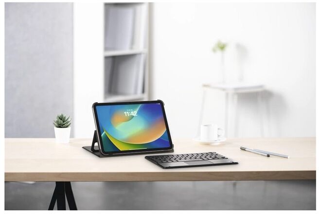 Hama Tablet-Hülle mit Tastatur für iPad Air 13" (2025)