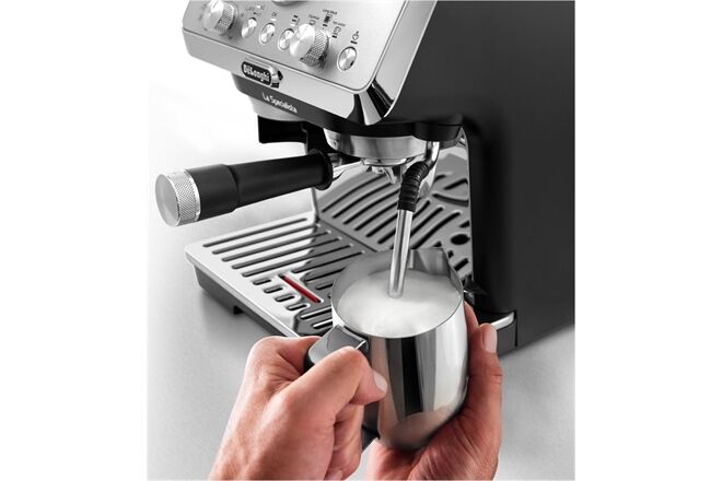 DeLonghi EC 9155.MB La Specialista Arte